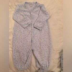 Kissy Kissy convertible day gown/sleeper. NB